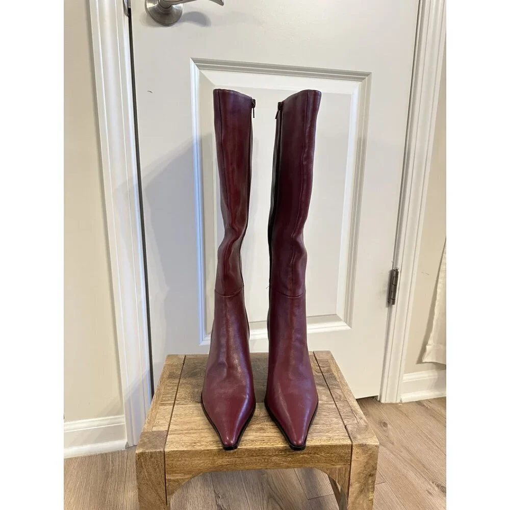 STEVE MADDEN Lingo Boot in Wine Size US 9.5
